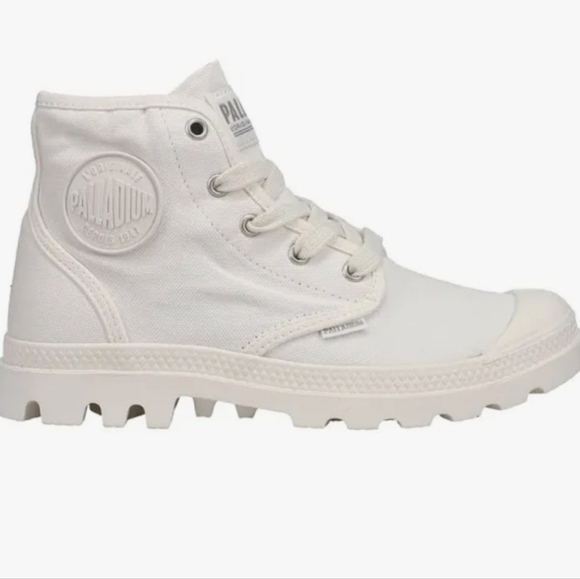 Palladium Women's Pampa Hi White Boots Size 7.5 - Picture 1 of 5